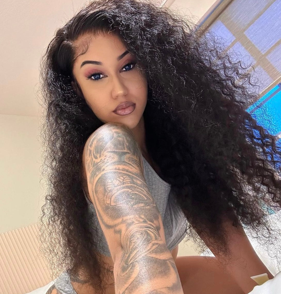 Nicole (13x4HD)
